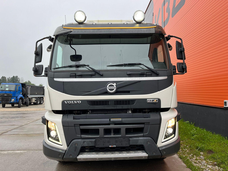 Volvo FMX 540 8x4 TANDEM AXLE LIFT / BIG AXLES / BOX L=5695 mm - قلابات: صور 3 Volvo FMX 540 8x4 TANDEM AXLE LIFT / BIG AXLES / BOX L=5695 mm - قلابات: صور 3
