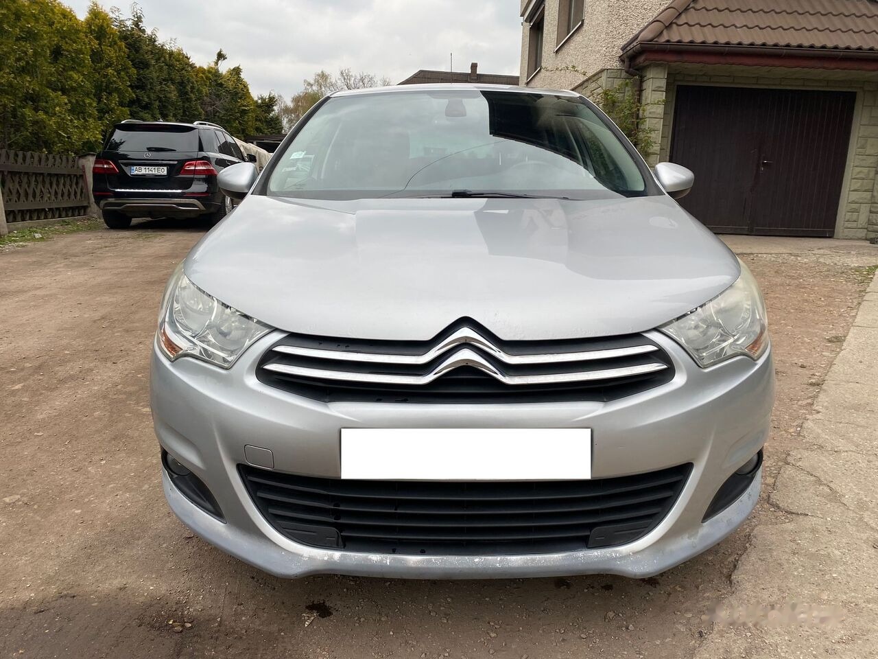 هاتشباك Citroen C4: صور 8