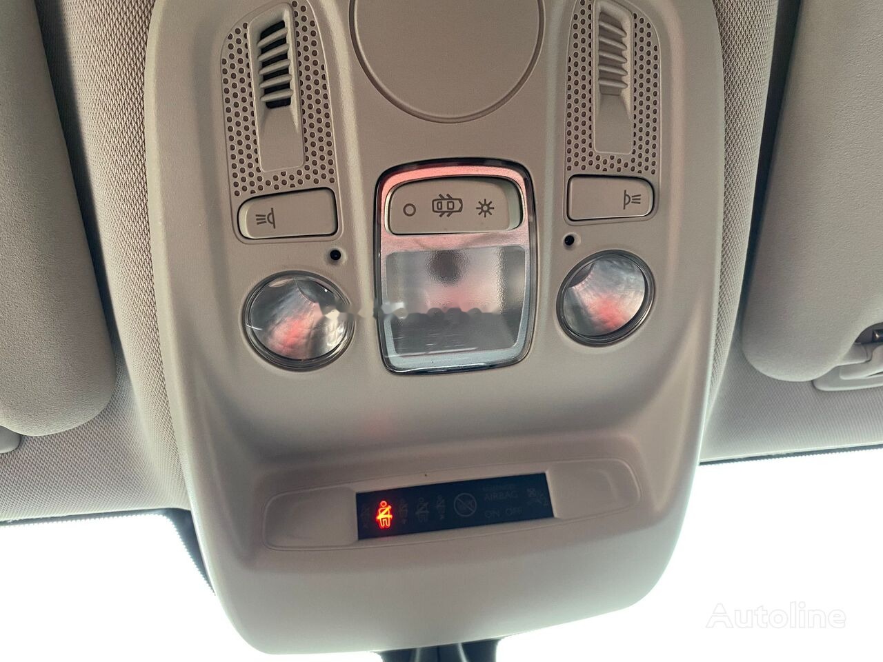 هاتشباك Citroen C4: صور 18