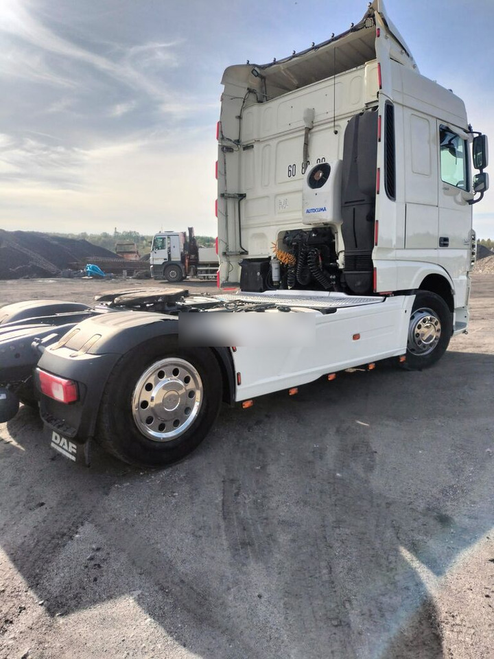DAF XF 460 - شاحنة جرار: صور 3 DAF XF 460 - شاحنة جرار: صور 3