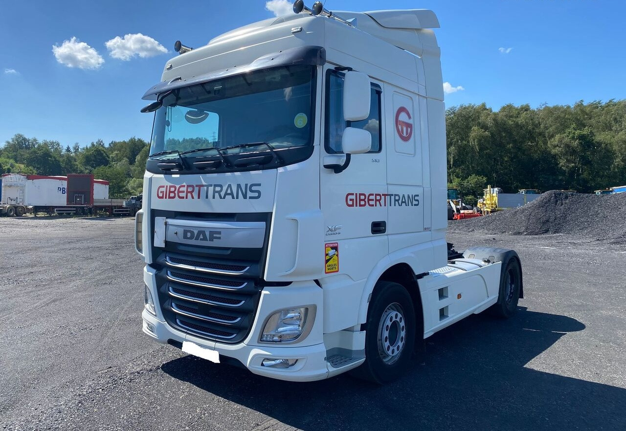 DAF XF105.510 - شاحنة جرار: صور 1 DAF XF105.510 - شاحنة جرار: صور 1