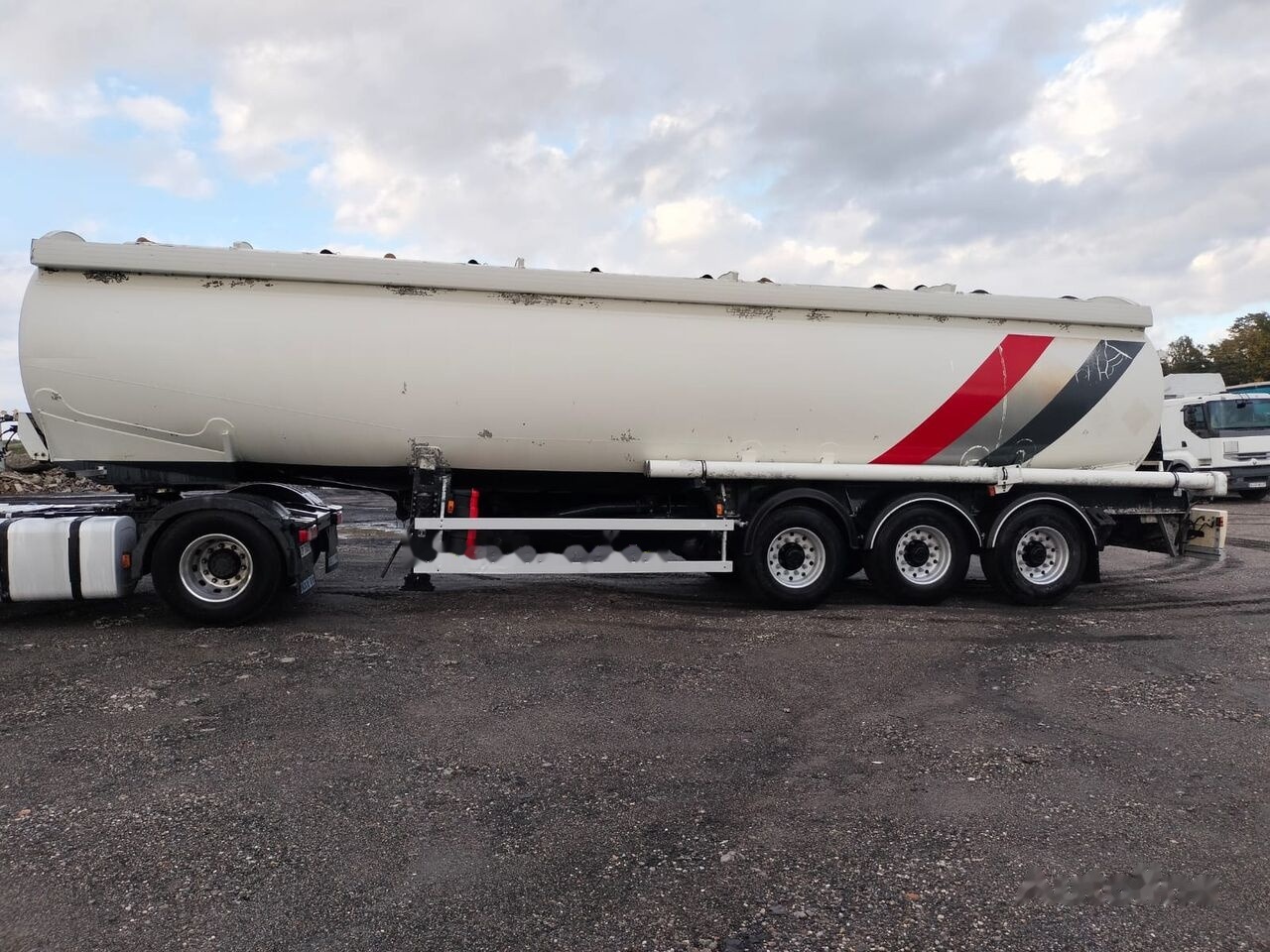 Trailor TX34 - نصف مقطورة صهريج: صور 3 Trailor TX34 - نصف مقطورة صهريج: صور 3