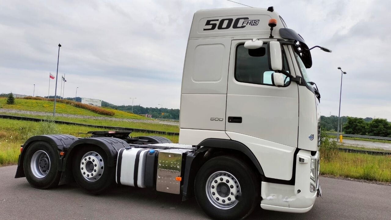 Volvo FH13 500 - شاحنة جرار: صور 5 Volvo FH13 500 - شاحنة جرار: صور 5