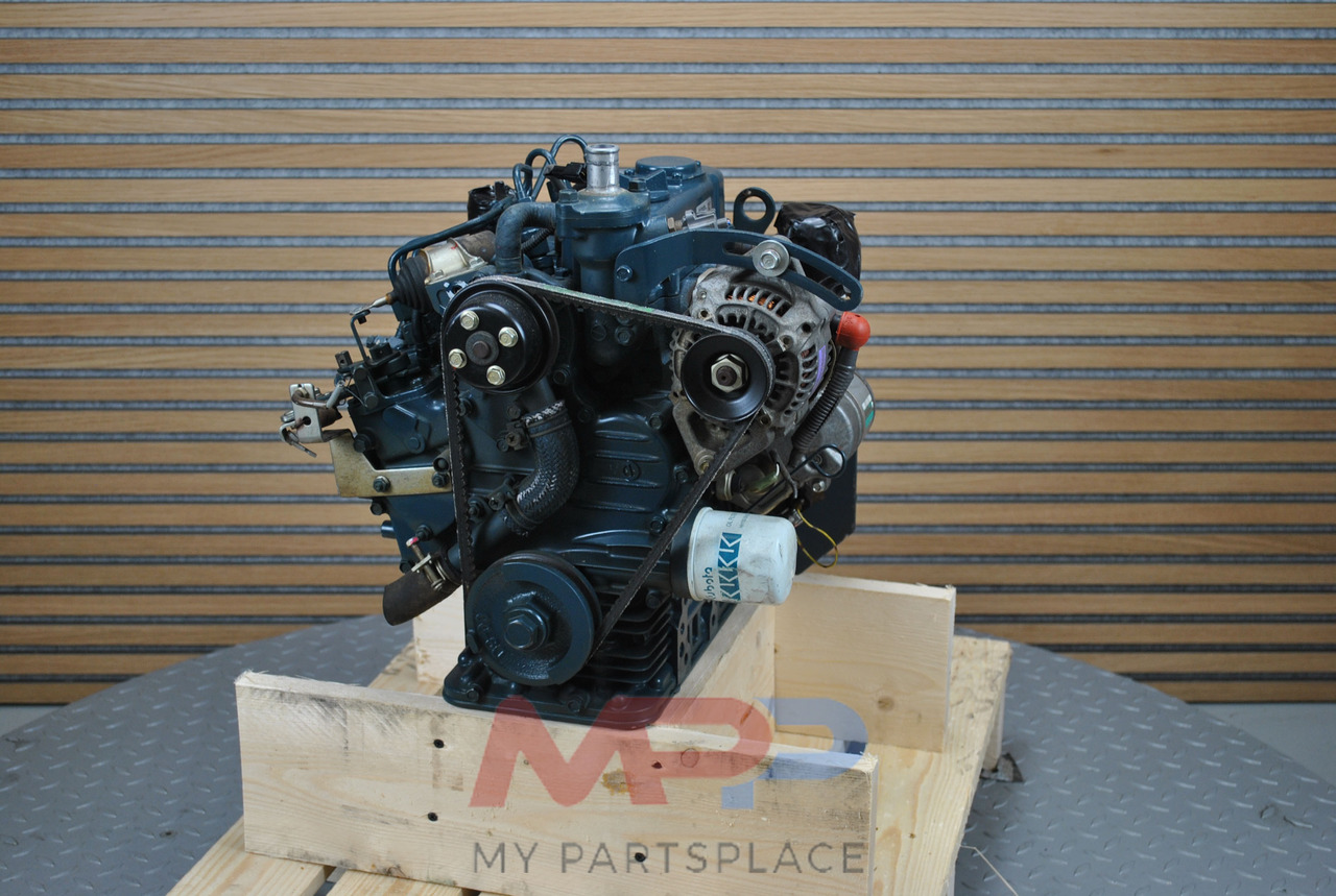 KUBOTA D902 - المحرك - آلات البناء: صور 2 KUBOTA D902 - المحرك - آلات البناء: صور 2