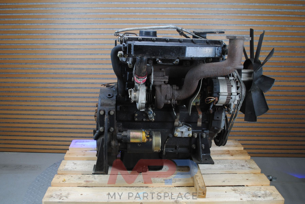 Perkins Perkins 1004 turbo AA-AB 1004.4 - المحرك: صور 4 Perkins Perkins 1004 turbo AA-AB 1004.4 - المحرك: صور 4