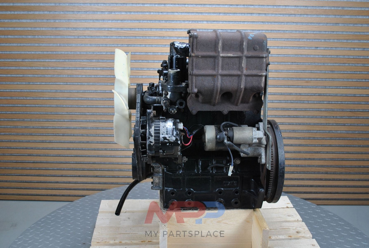 Shibaura Shibaura J843 - المحرك: صور 2 Shibaura Shibaura J843 - المحرك: صور 2