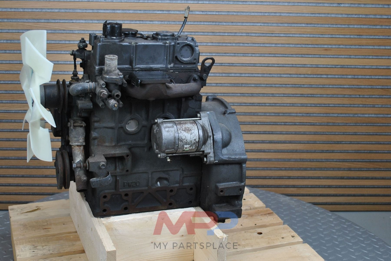 Shibaura Shibaura S773L - المحرك - الآلات والماكينات الزراعية: صور 2 Shibaura Shibaura S773L - المحرك - الآلات والماكينات الزراعية: صور 2