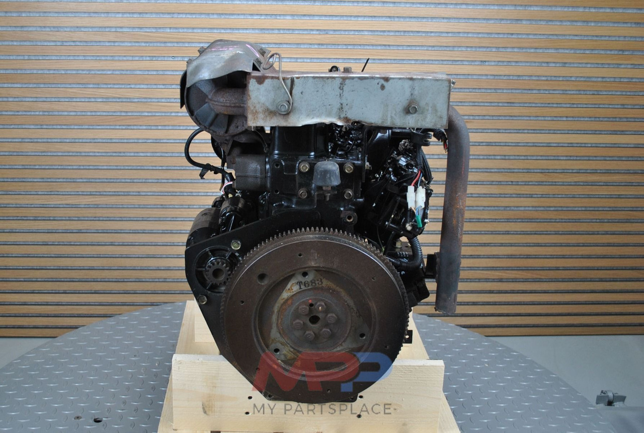 Yanmar Yanmar 3TN75 - المحرك - شاحنة: صور 3 Yanmar Yanmar 3TN75 - المحرك - شاحنة: صور 3