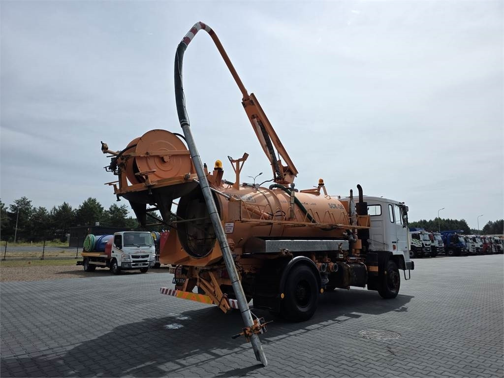 Jelcz WUKO SCK-3E RECYCLING for collecting liquid - فراغ شاحنة: صور 1 Jelcz WUKO SCK-3E RECYCLING for collecting liquid - فراغ شاحنة: صور 1