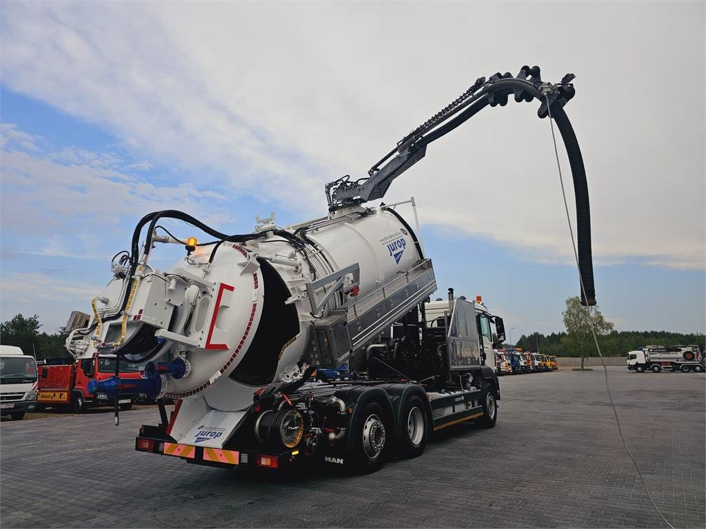 MAN JUROP VJC9 / 5 2010 WUKO for collecting liquid was - فراغ شاحنة: صور 1 MAN JUROP VJC9 / 5 2010 WUKO for collecting liquid was - فراغ شاحنة: صور 1