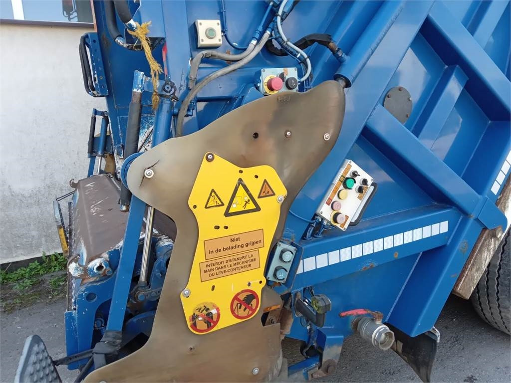 MAN Superstructure garbage truck MOL VDK PUSHER 20m3 - شاحنة القمامة: صور 3 MAN Superstructure garbage truck MOL VDK PUSHER 20m3 - شاحنة القمامة: صور 3