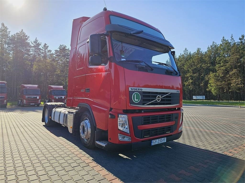 Volvo FH13 XXL MANUAL 420 EURO 5 2011 r MEGA LOW DECK  - شاحنة جرار: صور 1 Volvo FH13 XXL MANUAL 420 EURO 5 2011 r MEGA LOW DECK  - شاحنة جرار: صور 1