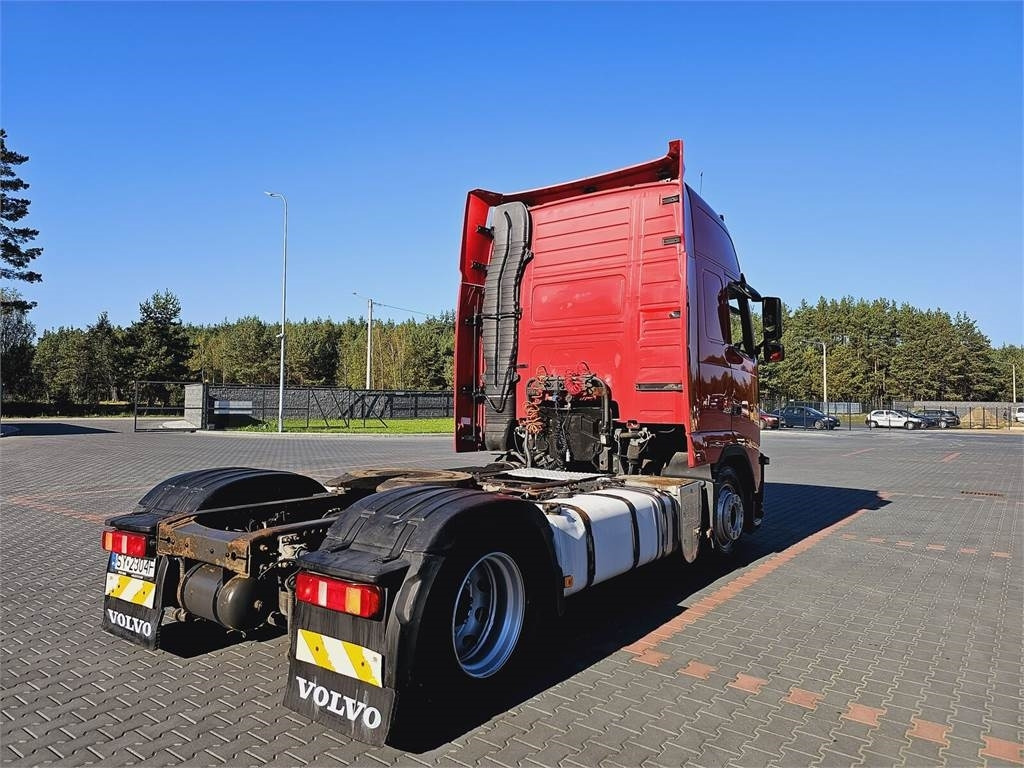 Volvo FH13 XXL MANUAL 420 EURO 5 2011 r MEGA LOW DECK - شاحنة جرار: صور 5 Volvo FH13 XXL MANUAL 420 EURO 5 2011 r MEGA LOW DECK - شاحنة جرار: صور 5