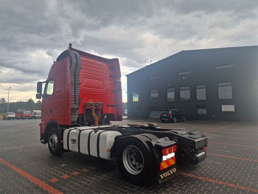Volvo FH13 - شاحنة جرار: صور 4 Volvo FH13 - شاحنة جرار: صور 4