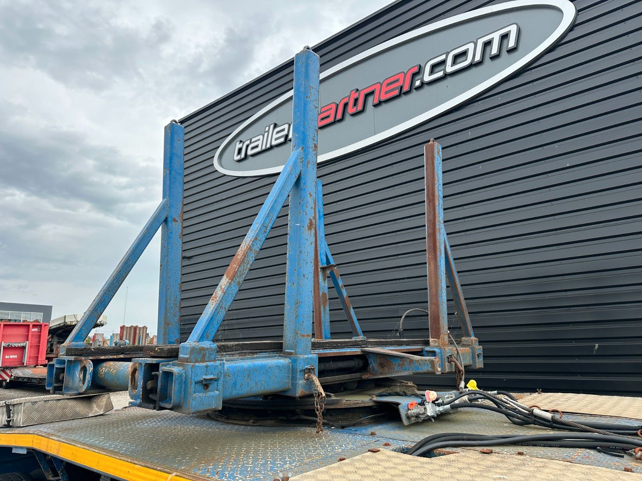 Faymonville 3 achs nachläufer - عربة مسطحة منخفضة نصف مقطورة: صور 4 Faymonville 3 achs nachläufer - عربة مسطحة منخفضة نصف مقطورة: صور 4