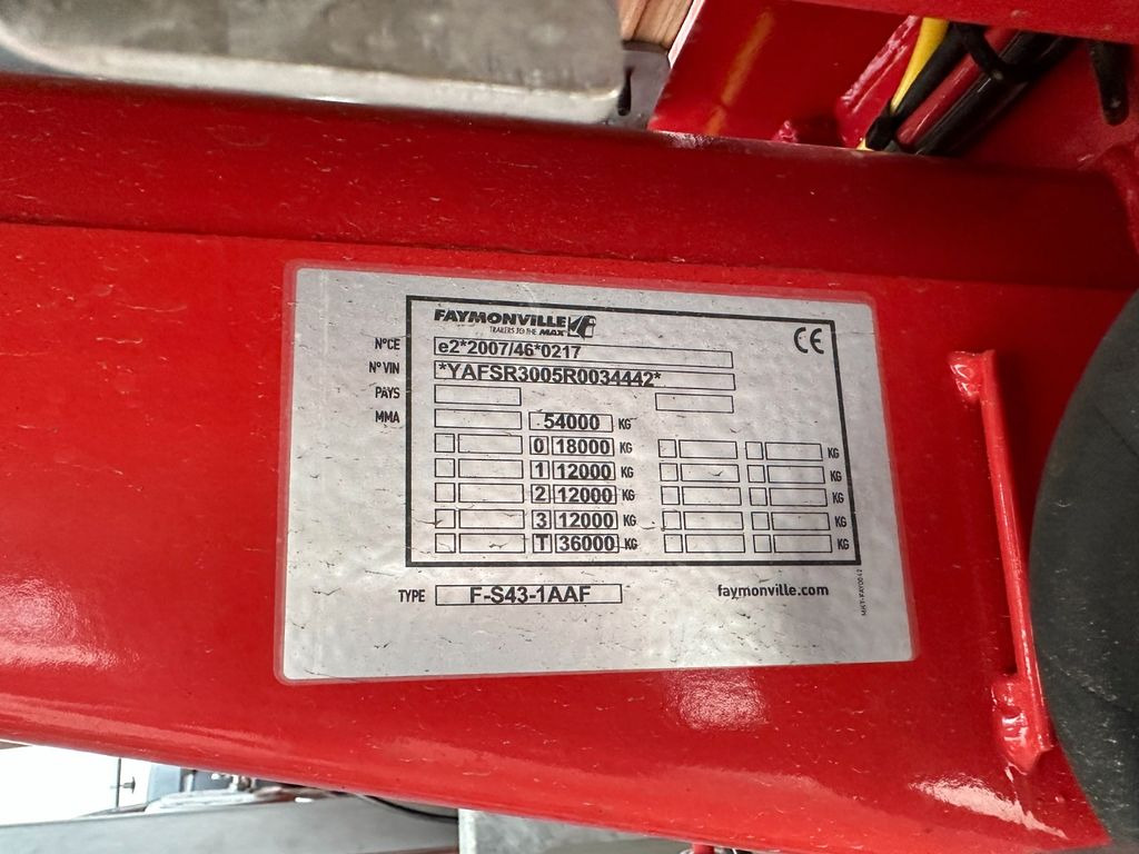 Faymonville Plateu / 2 x ausziehbar / 28.000 mm Faymonville Mega / 2 x ausziehbar / 28.000 mm - نصف مقطورة مسطحة: صور 4 Faymonville Plateu / 2 x ausziehbar / 28.000 mm Faymonville Mega / 2 x ausziehbar / 28.000 mm - نصف مقطورة مسطحة: صور 4