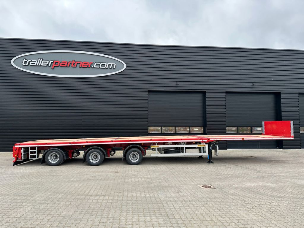 Faymonville Plateu / 2 x ausziehbar / 28.000 mm Faymonville Mega / 2 x ausziehbar / 28.000 mm - نصف مقطورة مسطحة: صور 1 Faymonville Plateu / 2 x ausziehbar / 28.000 mm Faymonville Mega / 2 x ausziehbar / 28.000 mm - نصف مقطورة مسطحة: صور 1