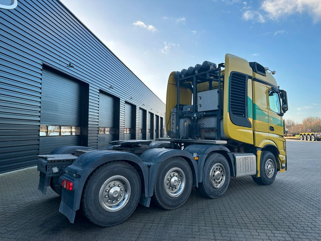 Mercedes-Benz 4163 8x4 / 180.000 kg - شاحنة جرار: صور 3 Mercedes-Benz 4163 8x4 / 180.000 kg - شاحنة جرار: صور 3