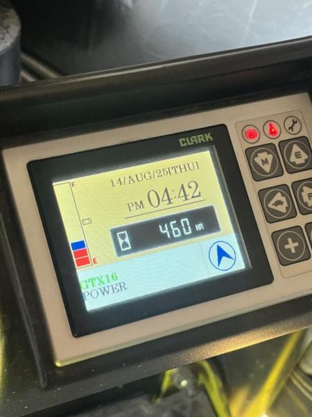 Clark GTX16 - رافعة شوكية كهربائية: صور 5 Clark GTX16 - رافعة شوكية كهربائية: صور 5