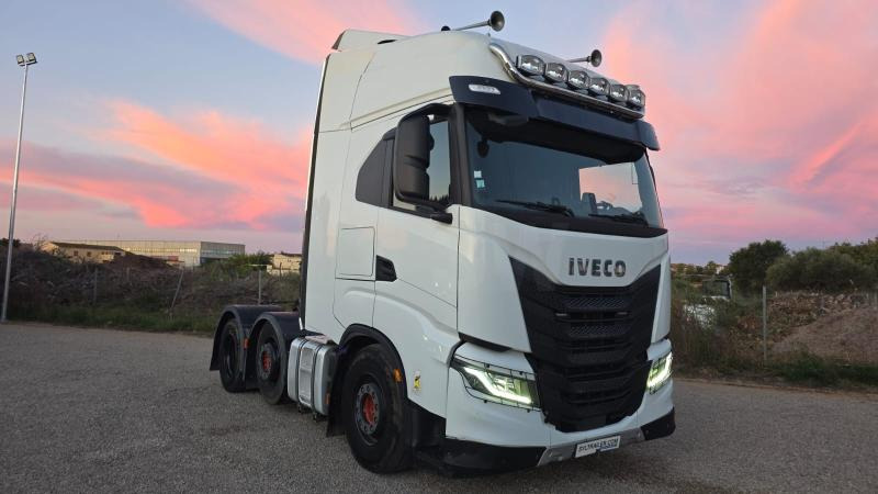 Iveco S-WAY 570 - شاحنة جرار: صور 1 Iveco S-WAY 570 - شاحنة جرار: صور 1