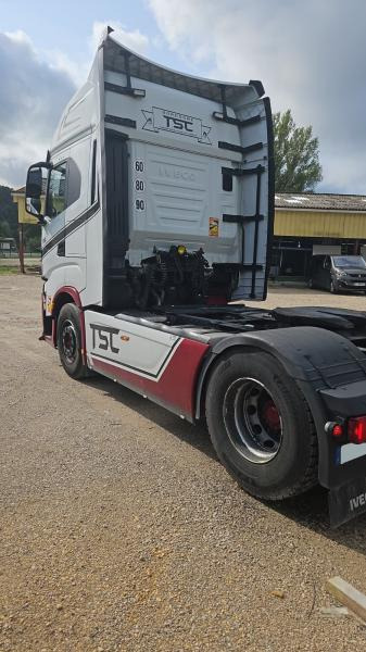 Iveco S-WAY AS 440 S - شاحنة جرار: صور 5 Iveco S-WAY AS 440 S - شاحنة جرار: صور 5