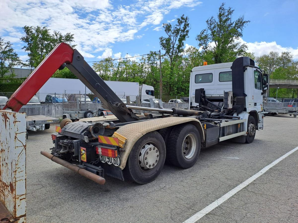 Mercedes Actros 2541 L - شاحنة ذات الخطاف: صور 3 Mercedes Actros 2541 L - شاحنة ذات الخطاف: صور 3