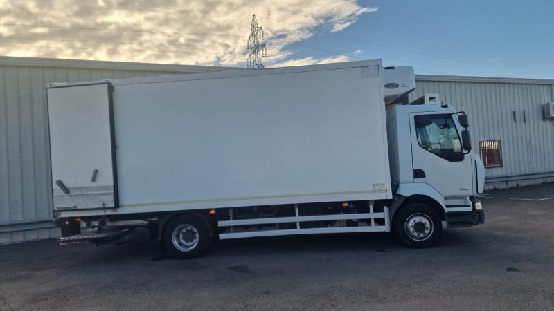 Renault Midlum 220 DXI - مبردة شاحنة: صور 3 Renault Midlum 220 DXI - مبردة شاحنة: صور 3