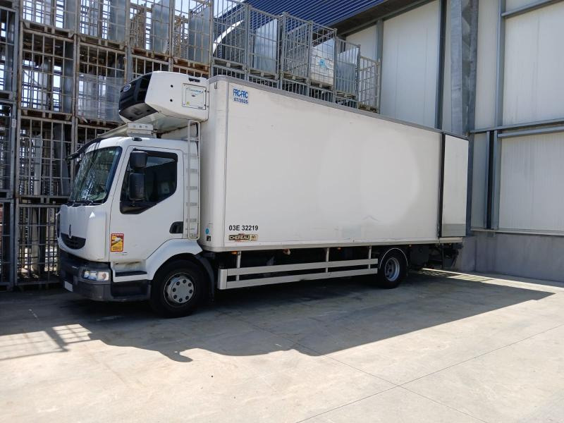 Renault Midlum 270 DXI - مبردة شاحنة: صور 1 Renault Midlum 270 DXI - مبردة شاحنة: صور 1