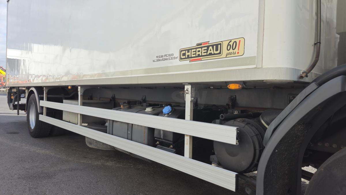 Renault Premium 270 DXI - مبردة شاحنة: صور 2 Renault Premium 270 DXI - مبردة شاحنة: صور 2
