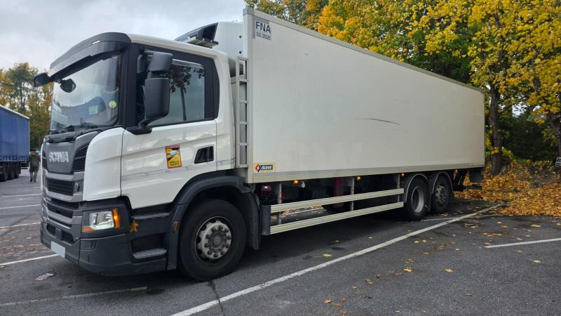 Scania P 320 - مبردة شاحنة: صور 4 Scania P 320 - مبردة شاحنة: صور 4