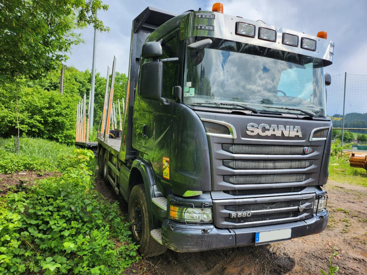 Scania R R 580 - شاحنة قطع الأشجار, شاحنة كرين: صور 1 Scania R R 580 - شاحنة قطع الأشجار, شاحنة كرين: صور 1