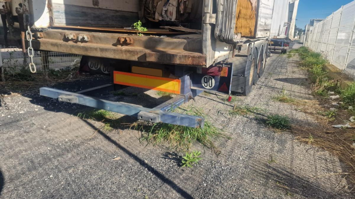 Serignac Caisse Frigorifique (Rail-route) - نصف مقطورة: صور 4 Serignac Caisse Frigorifique (Rail-route) - نصف مقطورة: صور 4