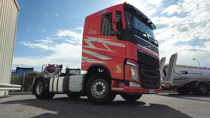 Volvo FH 460 Hydraulique (Location / Rent) - شاحنة جرار: صور 2 Volvo FH 460 Hydraulique (Location / Rent) - شاحنة جرار: صور 2