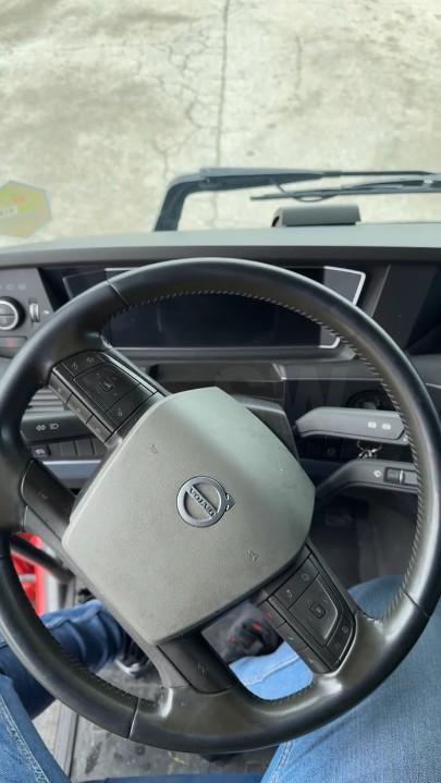 Volvo FH 500 - شاحنة جرار: صور 5 Volvo FH 500 - شاحنة جرار: صور 5