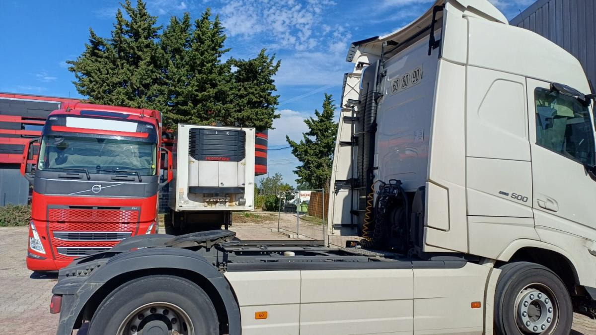 Volvo FH 500 - شاحنة جرار: صور 5 Volvo FH 500 - شاحنة جرار: صور 5