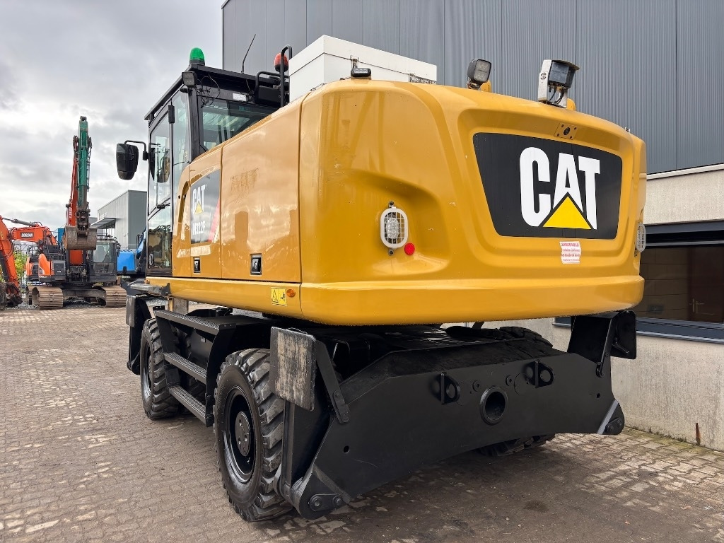 CAT CAT M 322 F - M322 - M 320 - M 318 - حفارة على عجلات: صور 4 CAT CAT M 322 F - M322 - M 320 - M 318 - حفارة على عجلات: صور 4