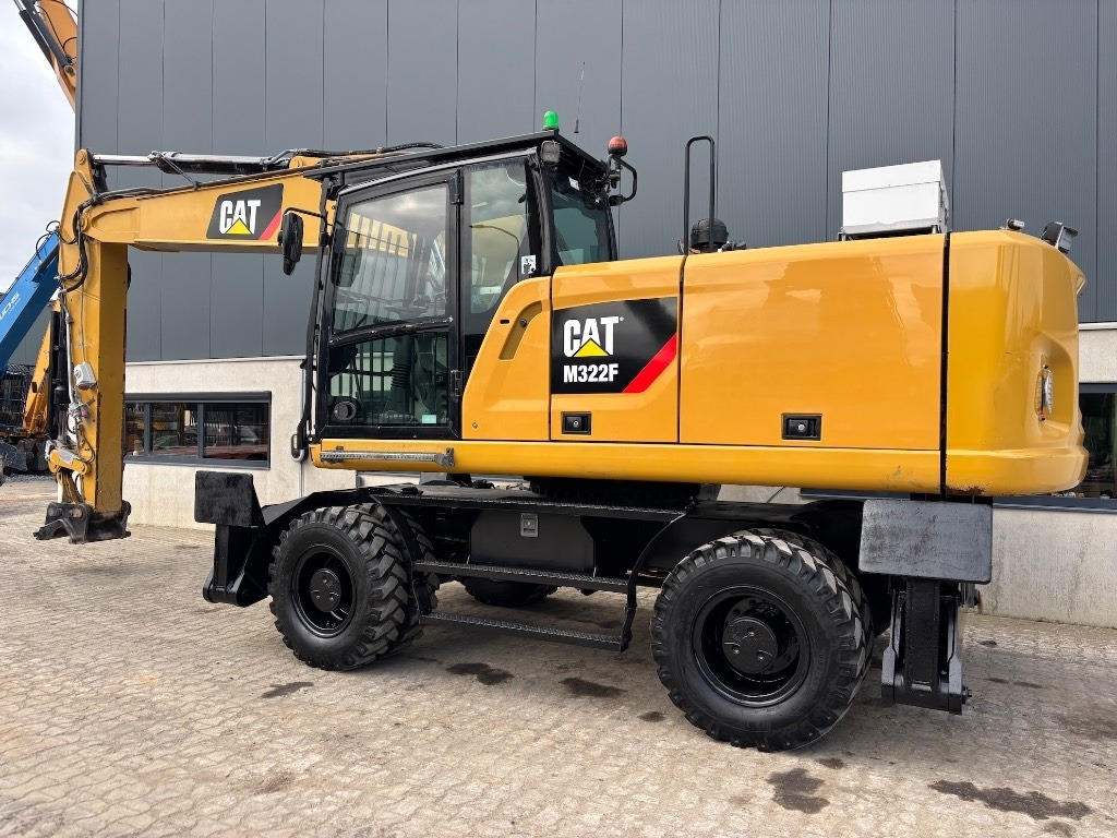CAT M 322 F - M322 - M 320 - M 318 - حفارة على عجلات: صور 3 CAT M 322 F - M322 - M 320 - M 318 - حفارة على عجلات: صور 3