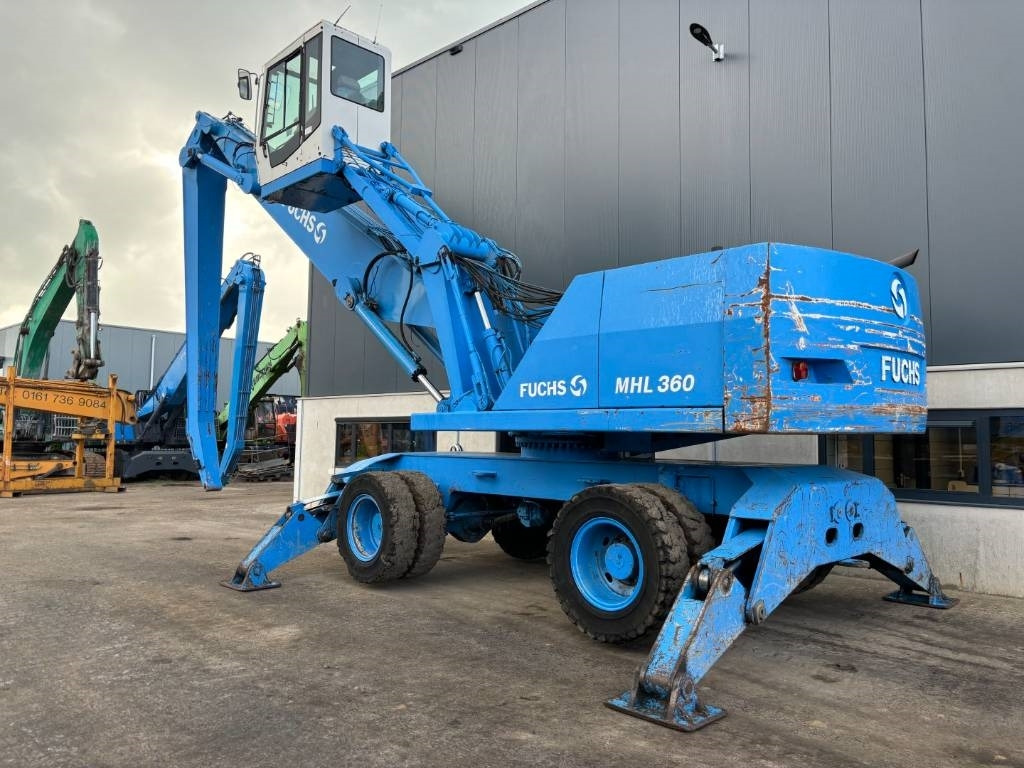 Fuchs MHL360 -- MHL 360 -- good order - حفارة النقل والشحن: صور 2 Fuchs MHL360 -- MHL 360 -- good order - حفارة النقل والشحن: صور 2