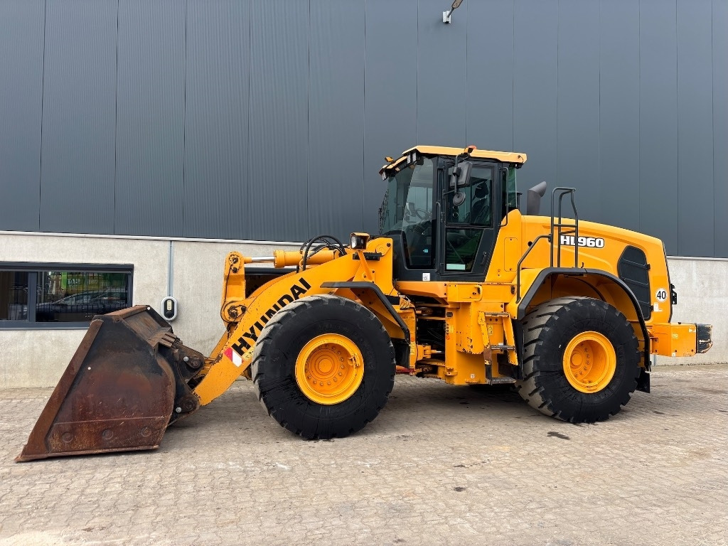 Hyundai HL 960 - 955  - اللودر بعجل: صور 2 Hyundai HL 960 - 955  - اللودر بعجل: صور 2