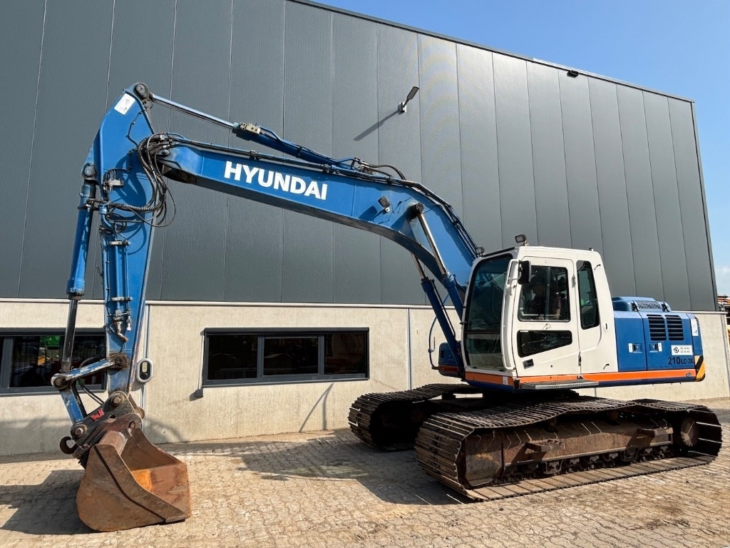 Hyundai Robex 210 LC-7 A - 210 - حفارات زحافة: صور 1 Hyundai Robex 210 LC-7 A - 210 - حفارات زحافة: صور 1