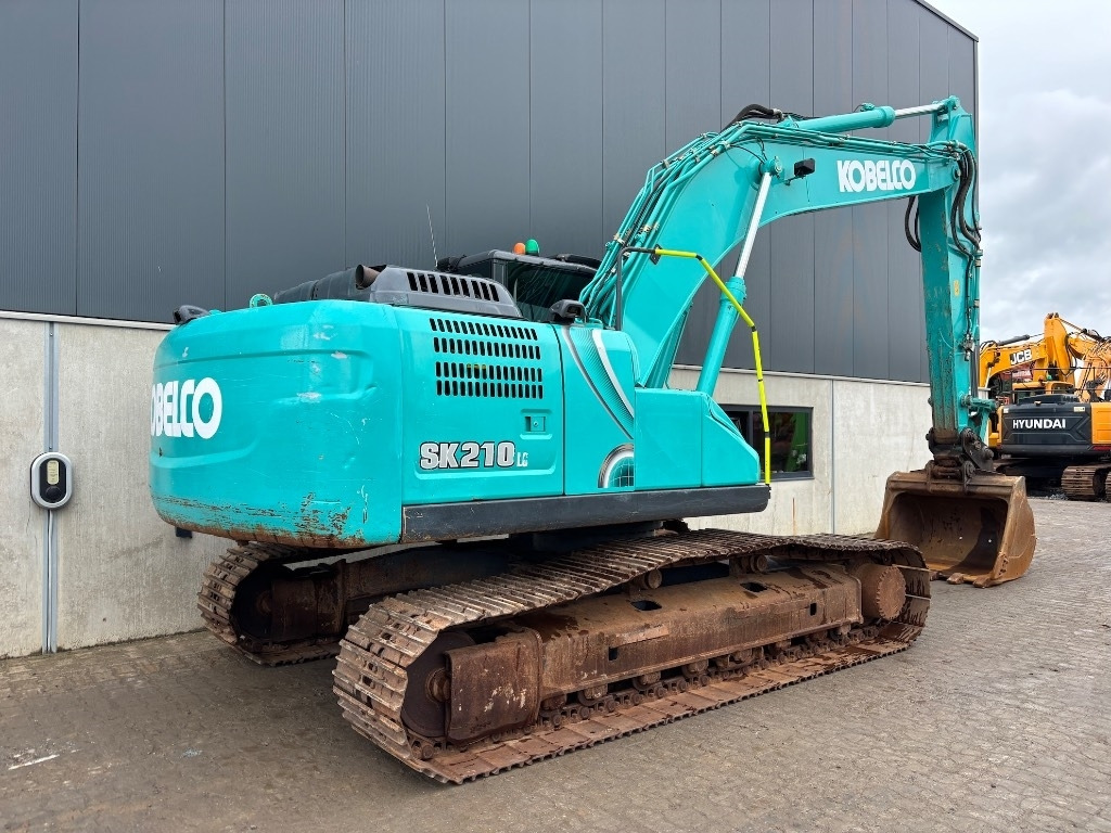 Kobelco SK 210 LC-10 - حفارات زحافة: صور 4 Kobelco SK 210 LC-10 - حفارات زحافة: صور 4