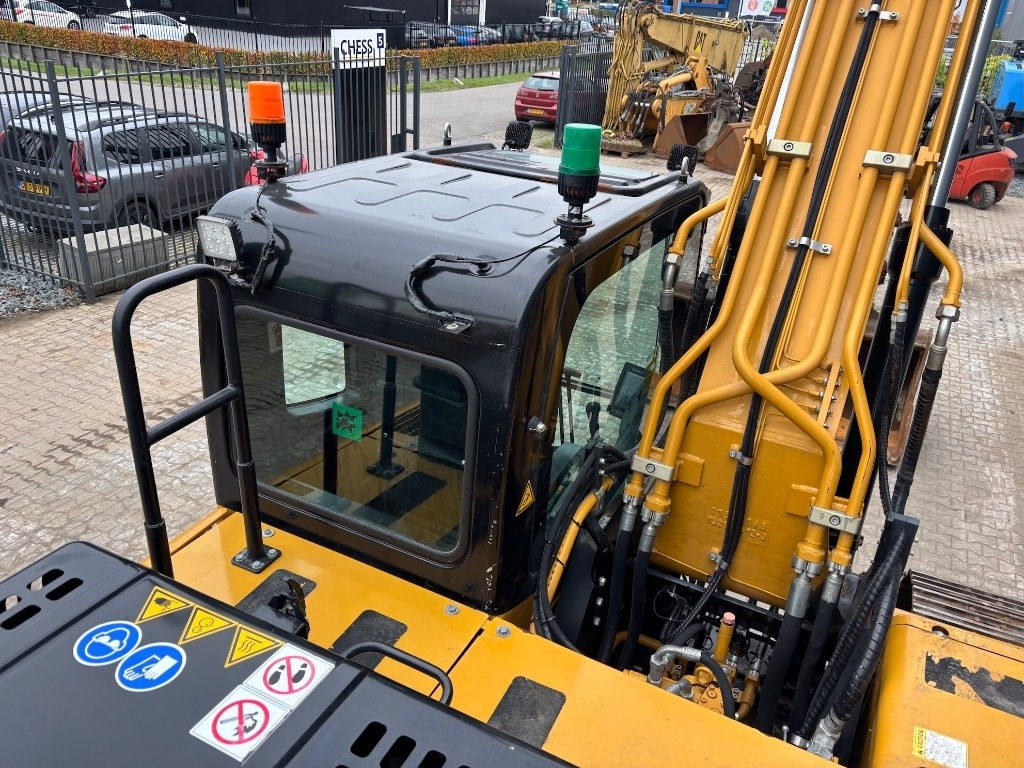 حفارات زحافة Sany SY 215 C - SY 215 LC - 215LC EU Model with CE: صور 29 حفارات زحافة Sany SY 215 C - SY 215 LC - 215LC EU Model with CE: صور 29