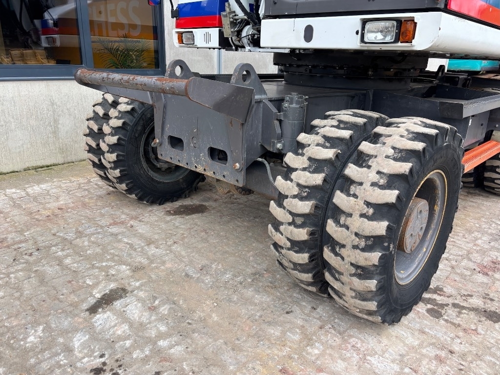 حفارة على عجلات Volvo EW 210 D - EW210 - EW210D - EW 180 - EW 240: صور 49