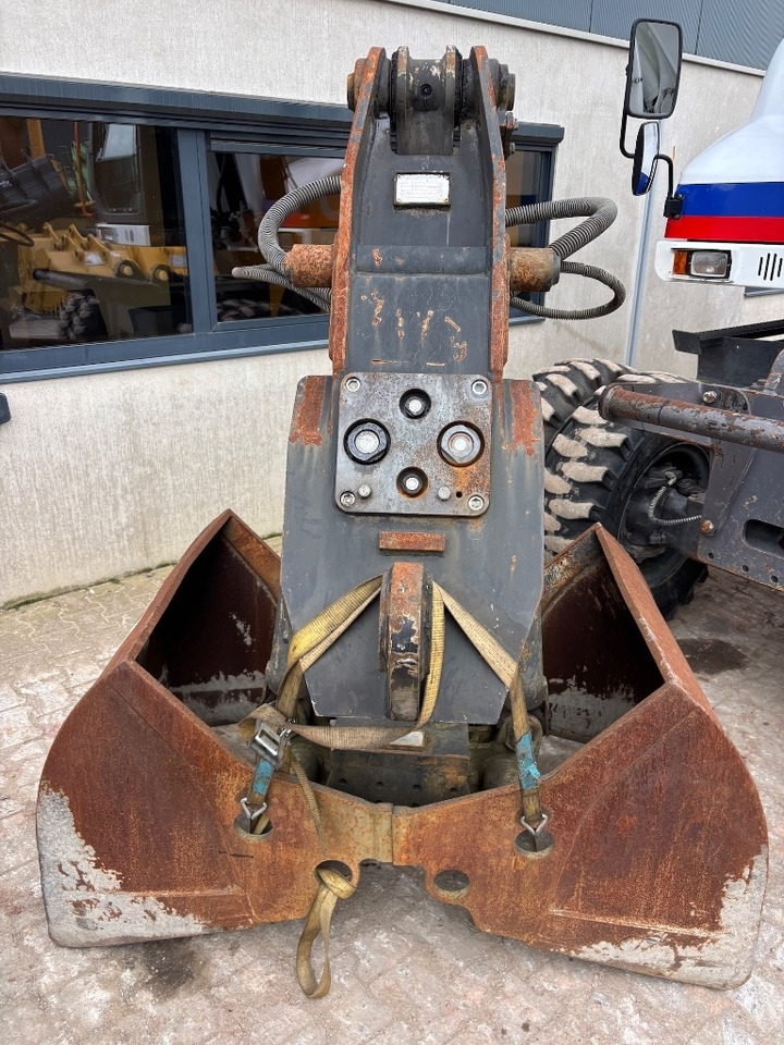 حفارة على عجلات Volvo EW 210 D - EW210 - EW210D - EW 180 - EW 240: صور 23