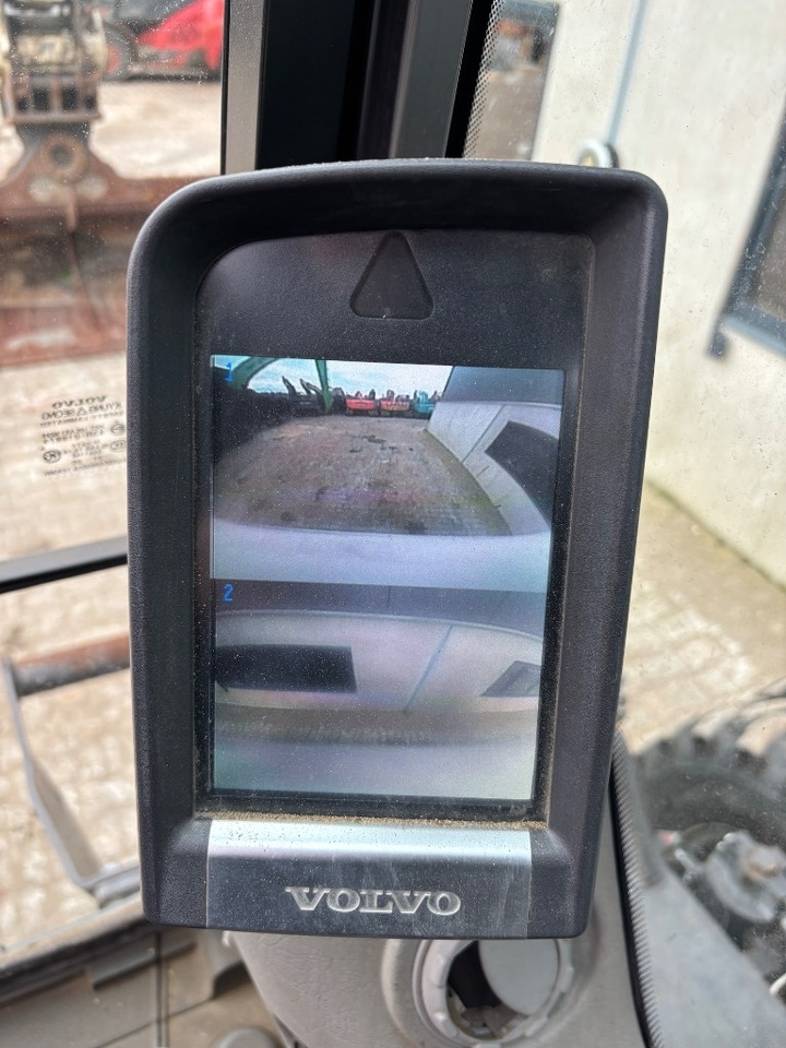 حفارة على عجلات Volvo EW 210 D - EW210 - EW210D - EW 180 - EW 240: صور 32