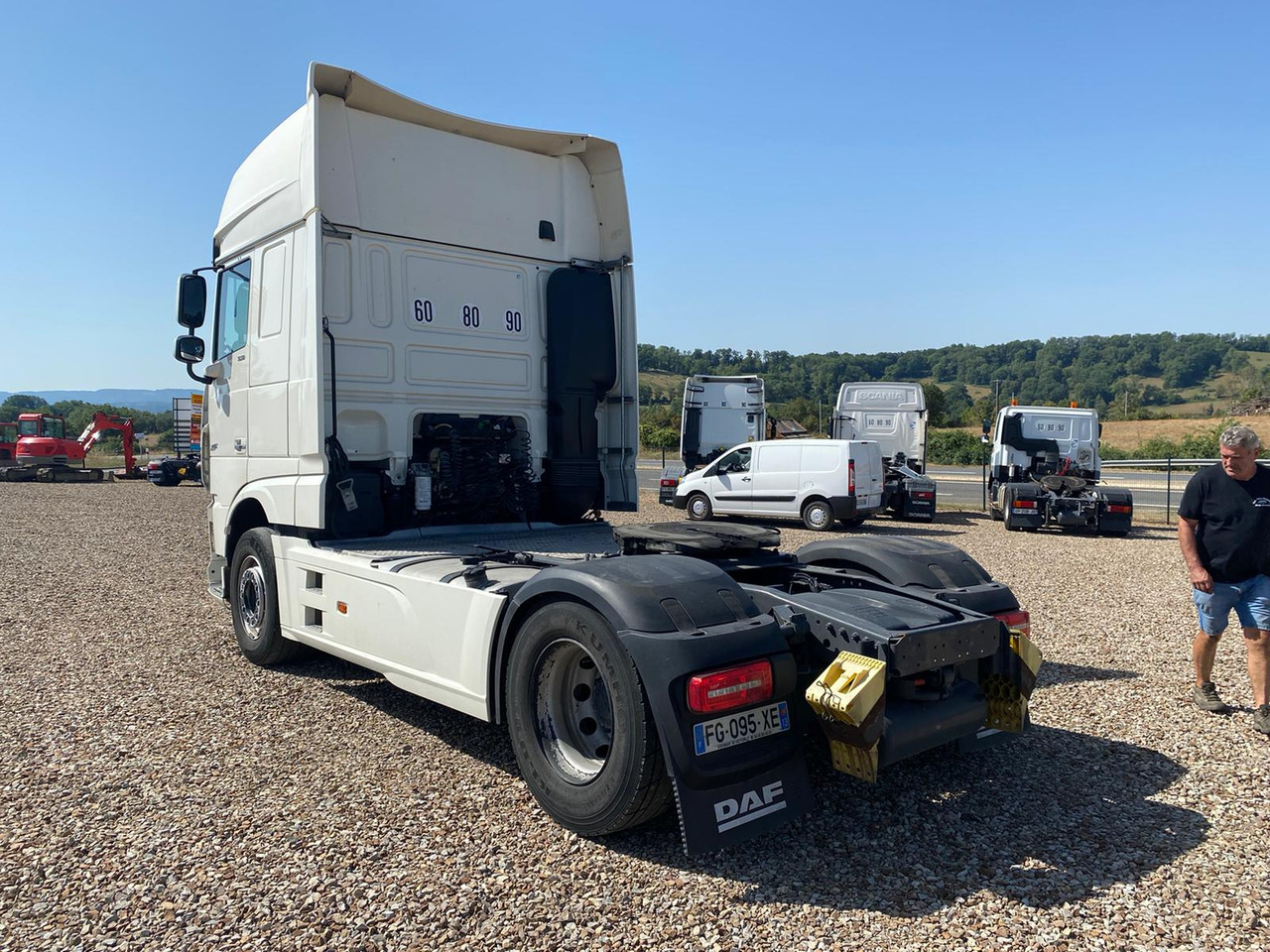 DAF XF530 Super Space Cab - شاحنة جرار: صور 4 DAF XF530 Super Space Cab - شاحنة جرار: صور 4