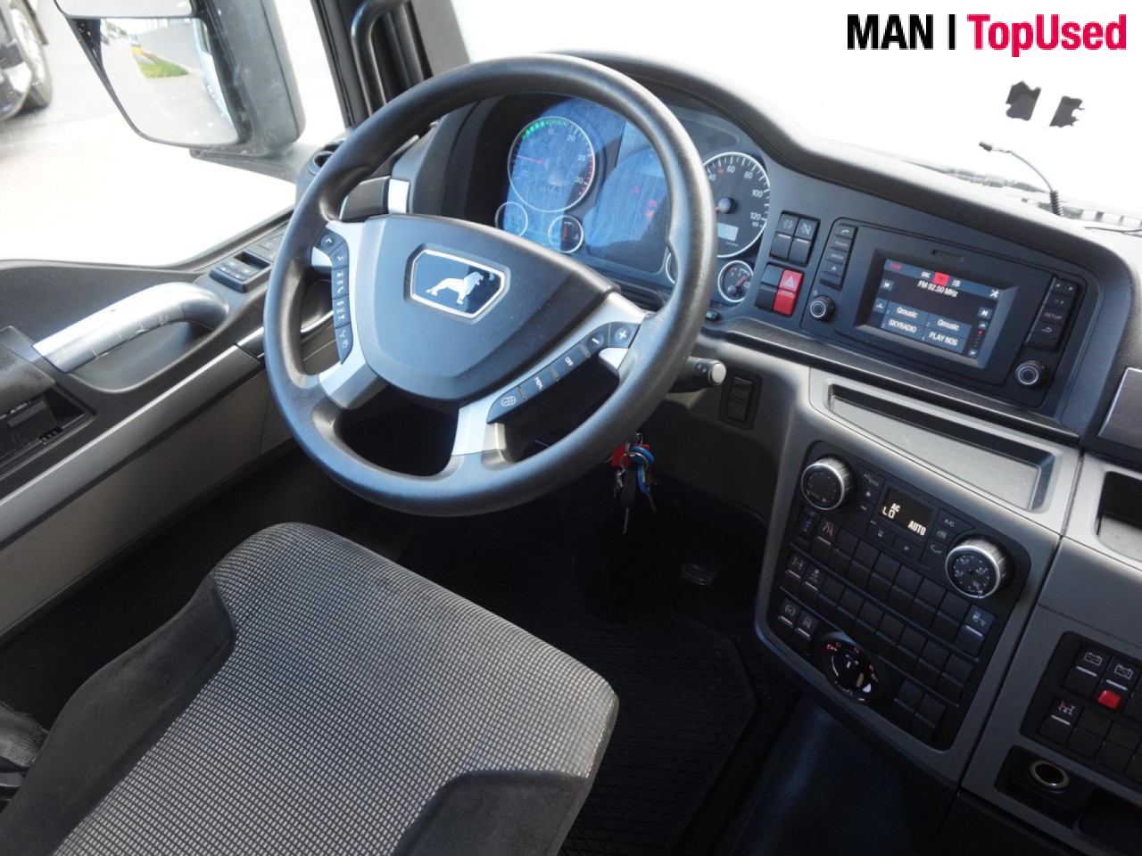 MAN TGX 18.420 4X2 BLS / ADR III / PTO / EURO 6 - شاحنة جرار: صور 2 MAN TGX 18.420 4X2 BLS / ADR III / PTO / EURO 6 - شاحنة جرار: صور 2