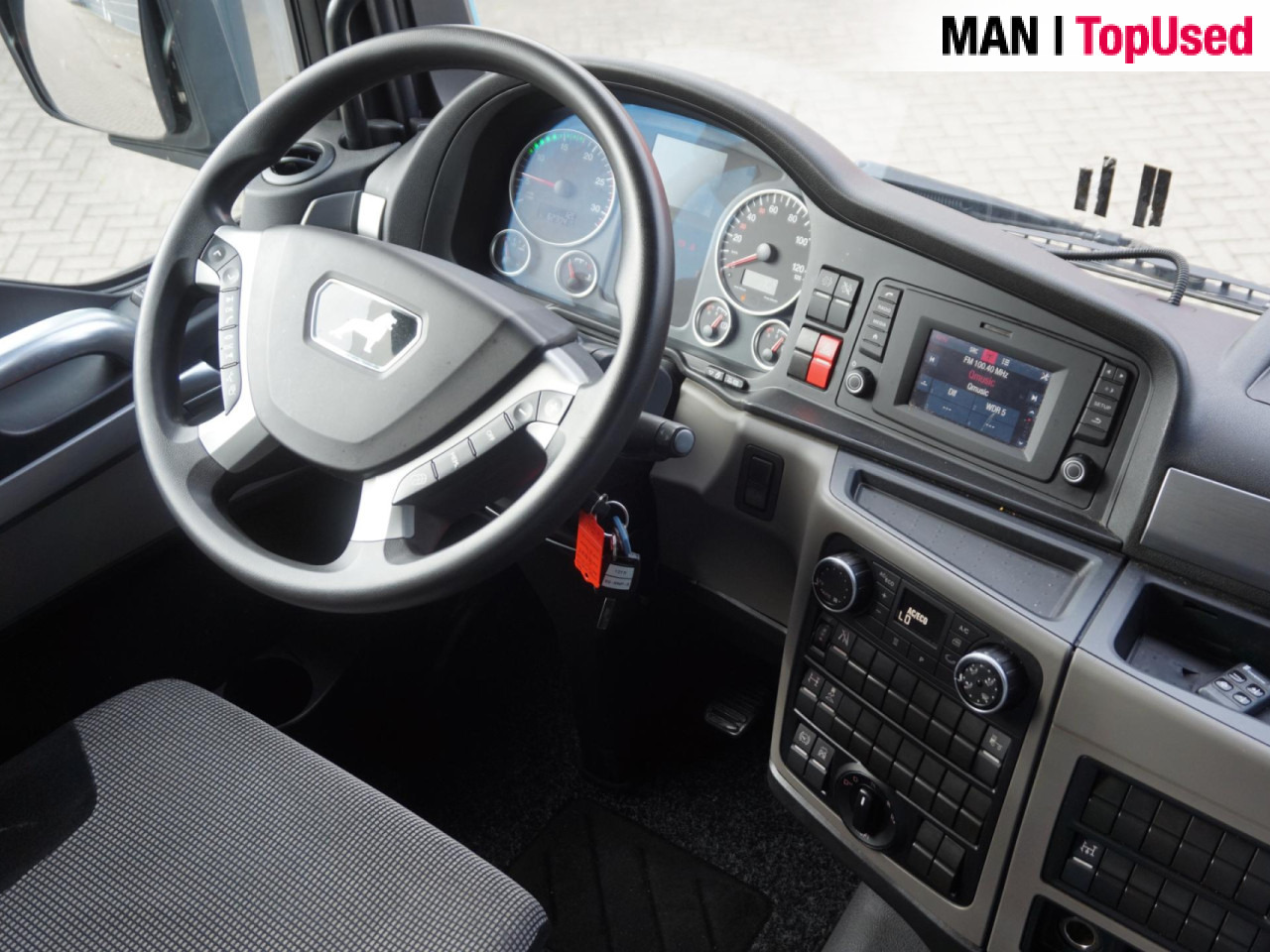 MAN TGX 18.420 4X2 BLS / PTO / Euro6 - شاحنة جرار: صور 2 MAN TGX 18.420 4X2 BLS / PTO / Euro6 - شاحنة جرار: صور 2