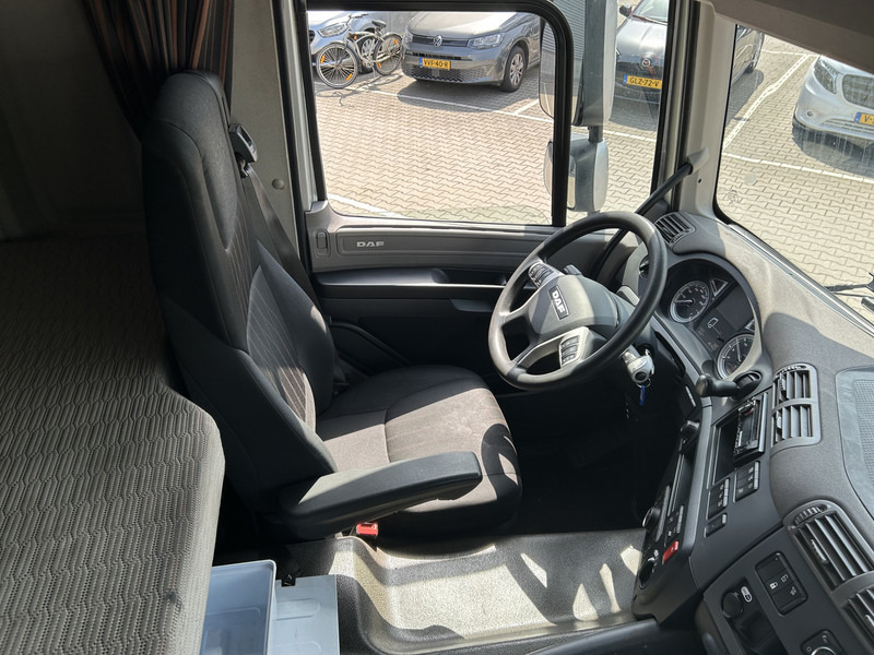 DAF CF 410 FT Space Cab / 281 dkm / Smart Tacho V2 / APK 01-26 - شاحنة جرار: صور 3 DAF CF 410 FT Space Cab / 281 dkm / Smart Tacho V2 / APK 01-26 - شاحنة جرار: صور 3