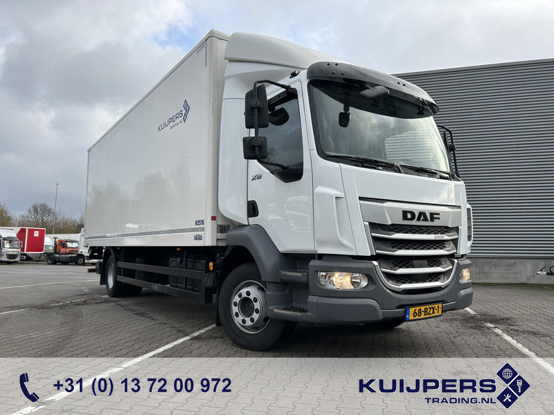 DAF XB 290 FA / 16 Ton / Nieuwe Tacho V2 / Box / Laadklep / APK 12-26 - بصندوق مغلق شاحنة: صور 1 DAF XB 290 FA / 16 Ton / Nieuwe Tacho V2 / Box / Laadklep / APK 12-26 - بصندوق مغلق شاحنة: صور 1